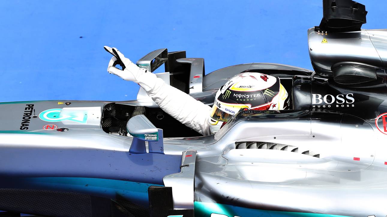 Hamilton siegt – Debakel für Rosberg