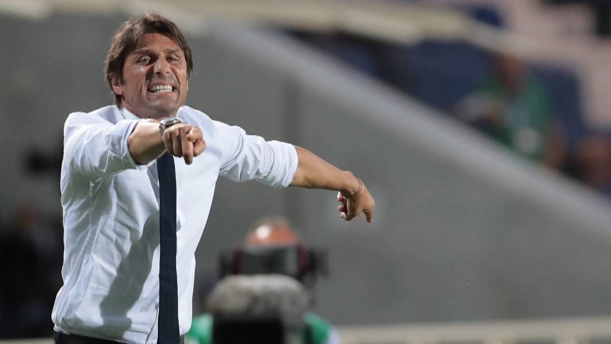 Vizemeister mit nur einem Punkt Rückstand auf Meister Juventus Turin - und trotzdem sorgte Trainer Antonio Conte jetzt für das große Inter-Beben.