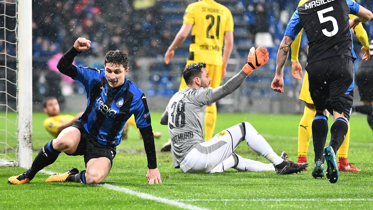 ROMAN BÜRKI: Genie und Wahnsinn lagen mal wieder nah beieinander beim Schweizer. Patzte unmittelbar vor dem 0:1, als er an einem Eckball vorbeifaustete. Verhinderte nach einem Konter mit einem starken Reflex gegen Gomez das Aus (79.) - SPORT1-Note: 4