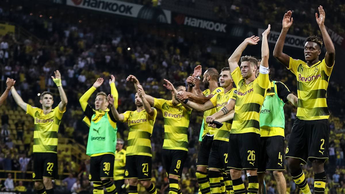 BORUSSIA DORTMUND: 29 Spieler im Schnitt 25,6 Jahre, 16 Legionäre