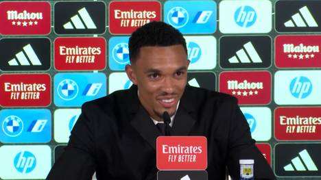 Trent Alexander-Arnold verrät in einer Pressekonferenz, dass Real Madrids „erstaunliche“ Trophäenvergangenheit ihn zum Wechsel bewogen hätte.