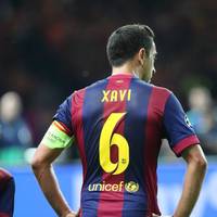 Durch die Art und Weise der Xavi-Entlassung beweist der FC Barcelona einmal mehr, dass das Motto „mehr als ein Klub“ der Vergangenheit angehört. Für die Behandlung der Klub-Legenden gibt es außerdem mächtig Kritik. Die Legende der Blaugrana bröckelt immer mehr. 