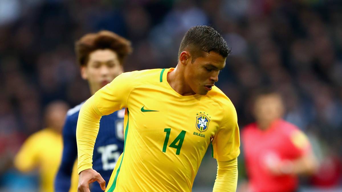 Thiago Silva (2018): Der Kapitän wird in Belo Horizonte schmerzlich vermisst, als er gegen die Deutschen seine Gelbsperre abbrummen muss. Insofern wird sein Gesicht nicht mit dem Desaster assoziiert. In der Saison 2015/16 in der Selecao außen vor. Aktuell ist der Abwehrmann von Paris Saint-Germain wieder ähnlich wertvoll wie vor vier Jahren
