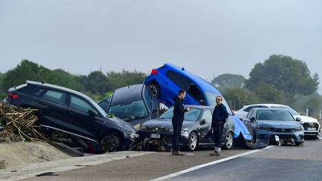 Schwere Überschwemmungen in und um Valencia