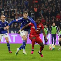 Gegen den Angstgegner ist die Serie von Schalke 04 im Abstiegskampf gerissen.