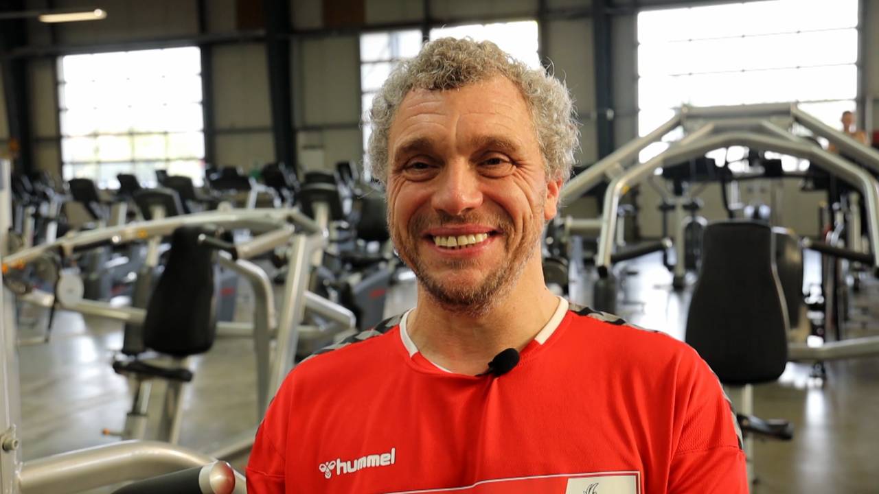 Fussballfans im Training: Ein neues Leben durch Fitness und gesunde Ernährung