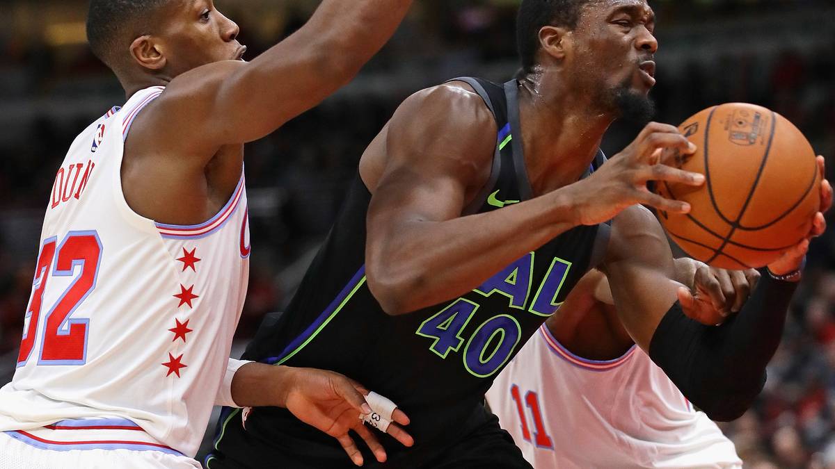 Als solider 20-Punkte-Schütze ist er bei den Mavs absolut gefragt. Bei der Anzahl seiner Assists konnte der frühere Warriors-Profi in letzter Zeit nicht immer überzeugen, dennoch gehört er zum Herzstück des Teams