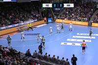 Die Highlights der Partie FRISCH AUF! Göppingen - TSV Hannover-Burgdorf aus der Handball-Bundesliga im Video.