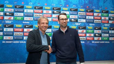 Jürgen Klinsmann (l.) und Michael Preetz im November 2019