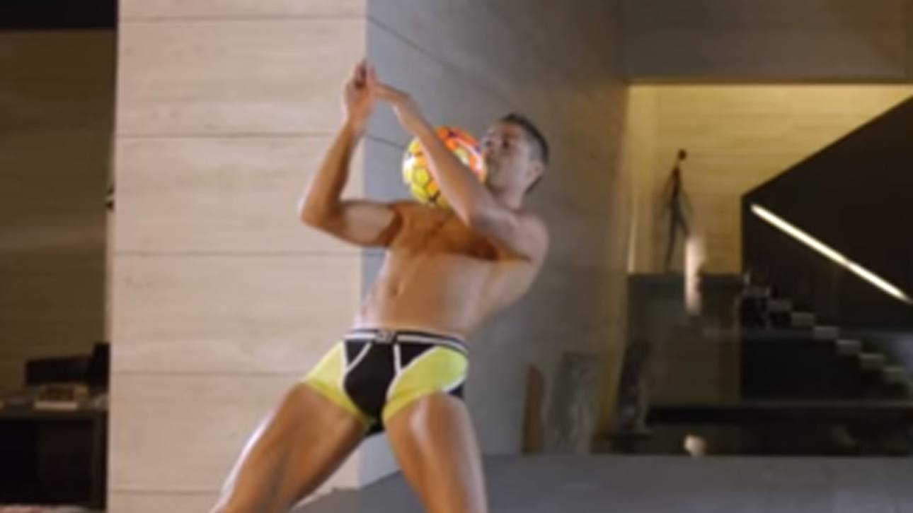 Ronaldo zaubert in Unterhose
