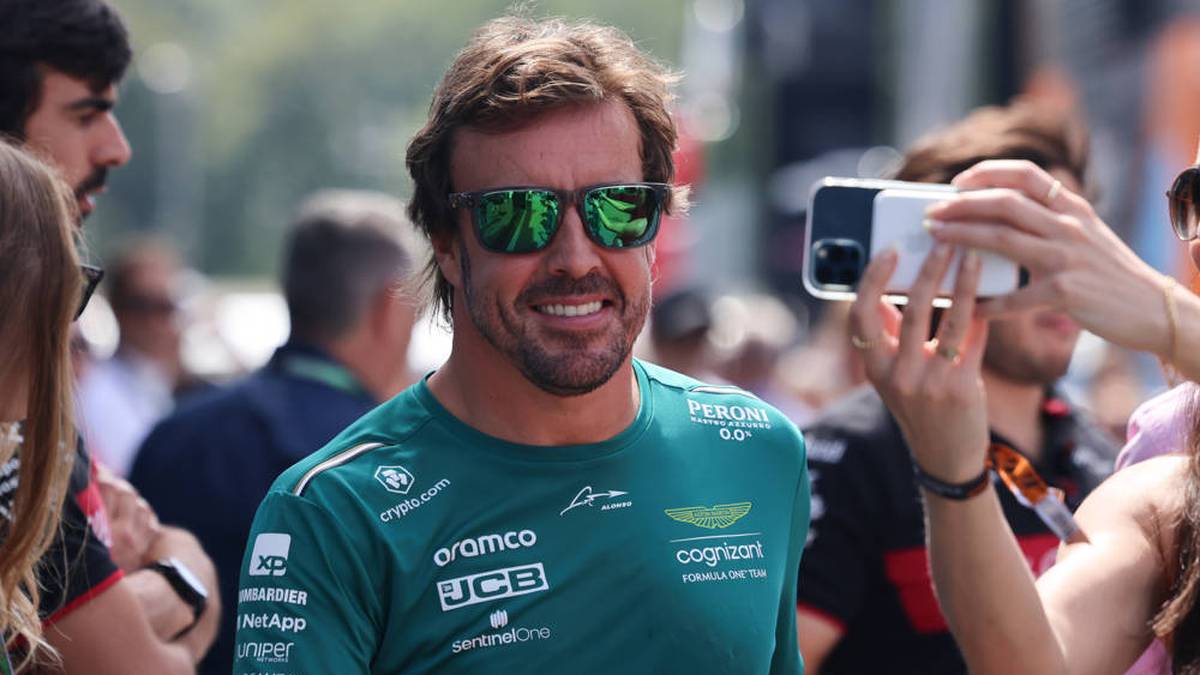 Alonso kritisiert Hamilton und Verstappen