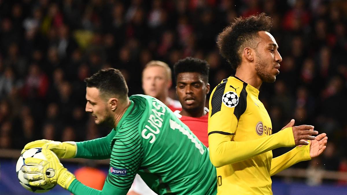 PIERRE-EMERICK AUBAMEYANG: Dortmunds Torjäger vom Dienst blieb bis fünf Minuten vor Schluss ohne echte Torchance. Bemühte sich vergeblich - SPORT1-Note: 4,5