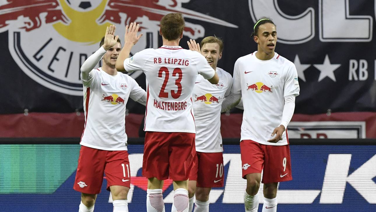 Mit dieser Elf peilt RB die Spitze an