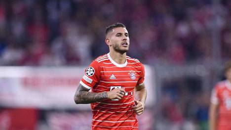 Lucas Hernandez Verletzung sorgt beim FC Bayern für Skepsis. Bayern-Trainer Julian Nagelsmann sagte vor dem Topspiel gegen den BVB, dass die Regeneration nicht nach Plan laufe. Die Berateragentur von Hernandez widersprach dem Bayern-Trainer. 