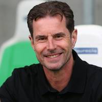 Der Sportdirektor des VfL Wolfsburg sieht sein Team in Köln als Außenseiter. Trotzdem hofft er auf den nächsten Pokaltitel.