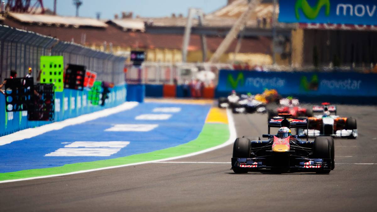 VALENCIA STREET CIRCUIT: Im Frachthafen von Valencia fanden zwischen 2008 und 2012 insgesamt fünf Ausgaben des Großen Preis von Europa statt. Die Stadt ließ das Hafengebiet extra umbauen, um Platz für Tribünen bereitzustellen