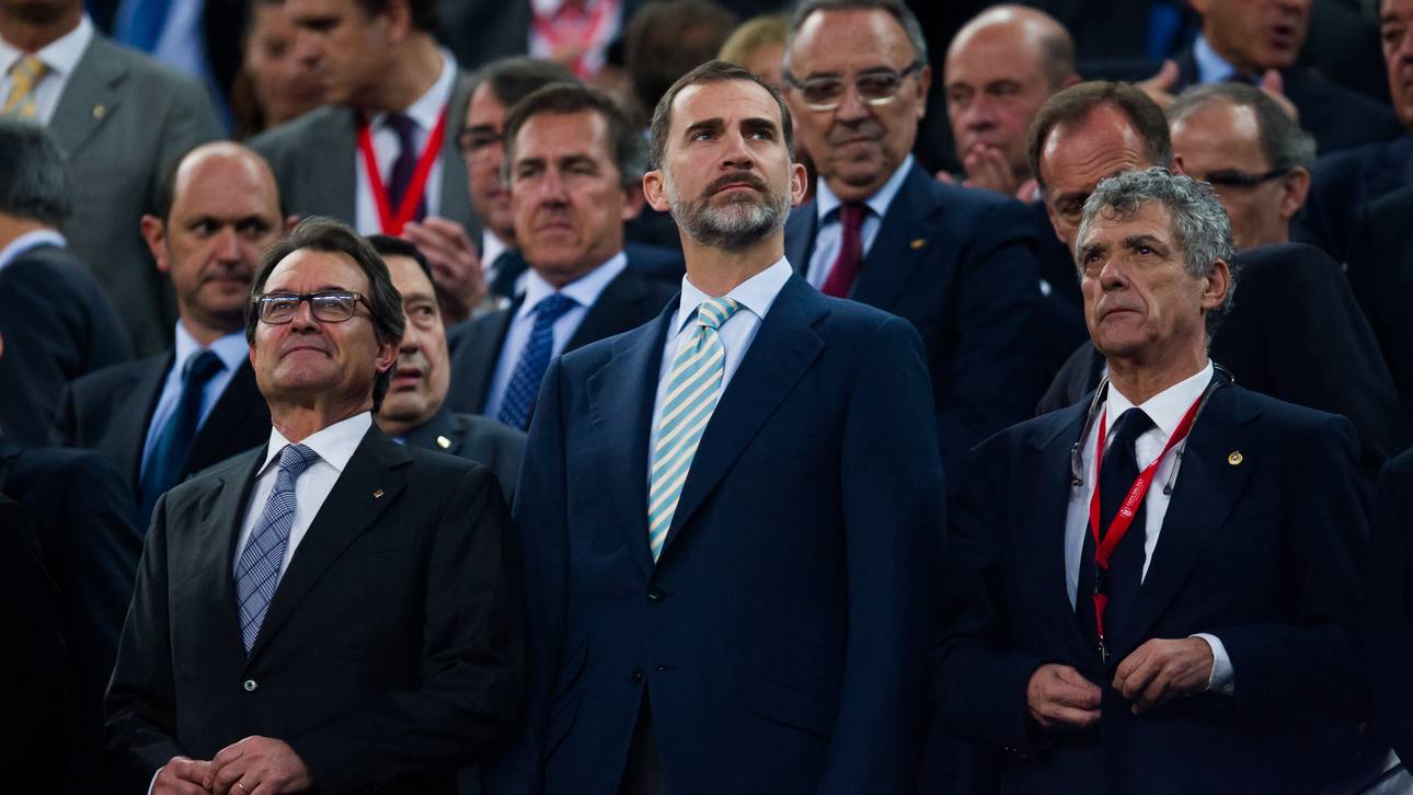 Pfiffe gegen König teuer für Barca