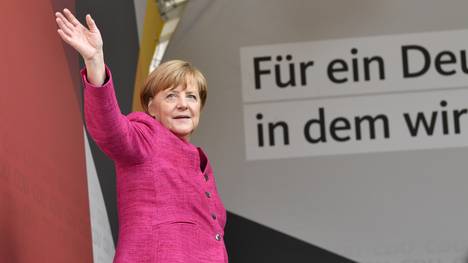 Bundeskanzlerin Angela Merkel hat sich in der Vergangenheit vor allem als Fußball-Fan geoutet