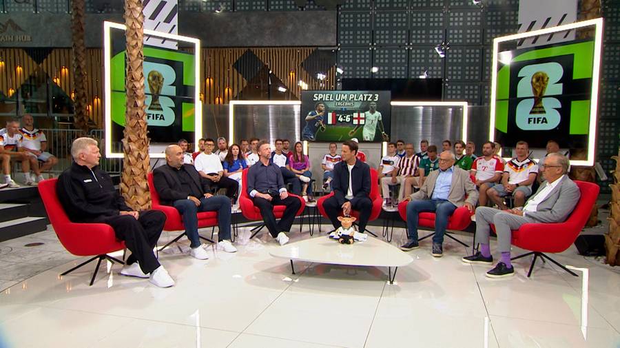 WM Doppelpass LIVE: Mass muss sich beim DFB-Team alles ändern?