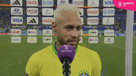Brasilien ist ohne Probleme ins Viertelfinale der WM getanzt. Nach dem Spiel findet Neymar Jr. bewegende Worte für Pelé und ist sich sicher: Brasilien holt sich den Titel.