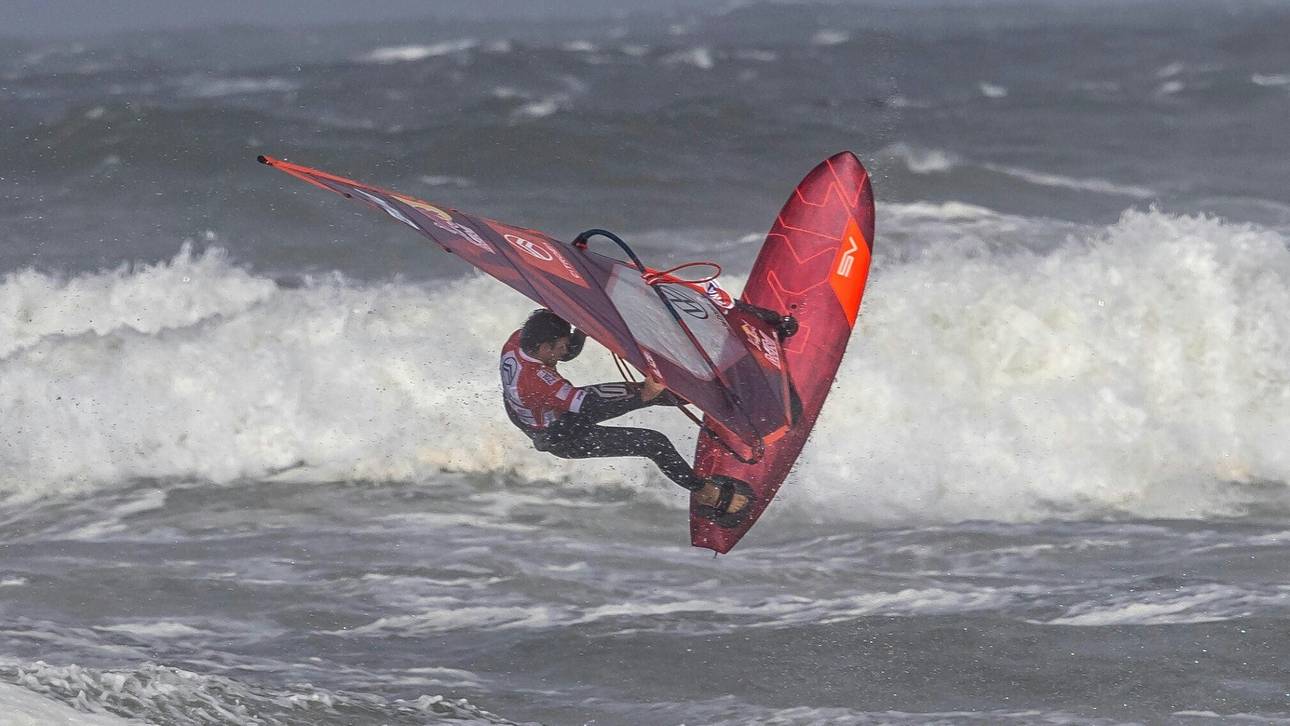 Windsurfen: Deutscher jubelt im Weltcup