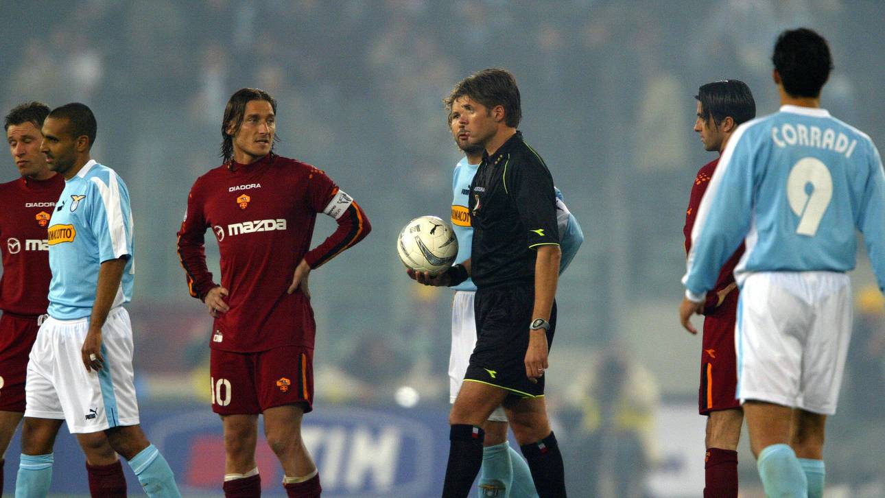 Auf Druck der Ultras beider Vereine wurde das Derby im Jahr 2004 vorzeitig abgebrochen