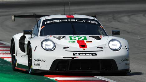 In der GTE Pro-Klasse tritt Porsche als amtierender Herstellerweltmeister gegen Ferrari und Aston Martin an 