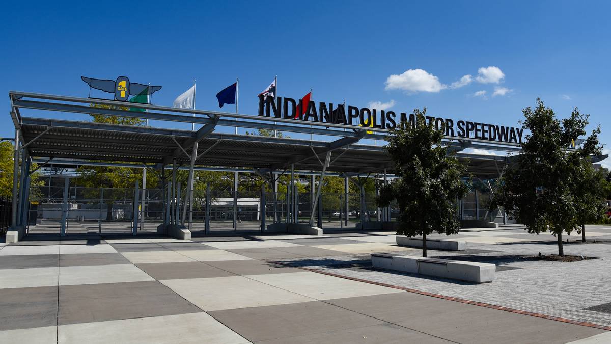 Cash-Cows des Speedways ist sowieso die in den USA alles überragende NASCAR-Rennserie. Außerdem macht die IndyCar Serie die Arena voll. Seit 2016 findet dort außerdem ein Lauf des Red-Bull-Air-Race statt
