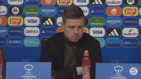 Die Frauen des FC Bayern gewannen das Champions-League-Hinspiel gegen Arsenal in der Allianz Arena mit 1:0, aber ohne Torlinientechnik. Von einer Anfrage wusste Trainer Alexander Straus selbst nichts.
