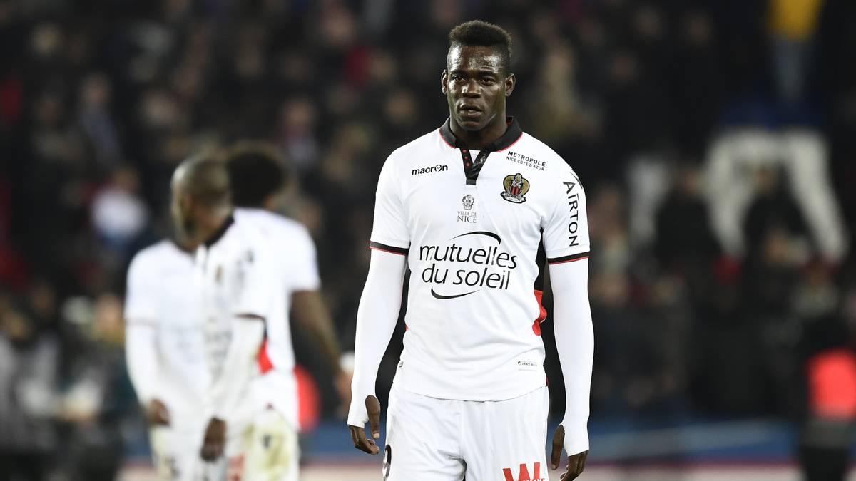 Mario Balotelli (OGC Nizza): von 79 auf 81