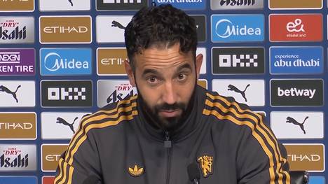 Rúben Amorim steht bei Manchester United nach dem 0:3 im Derby stark in der Kritik. Nach nur acht Siegen aus 31 Ligaspielen verteidigt der Portugiese seine Philosophie und stellt dem Verein ein klares Ultimatum.