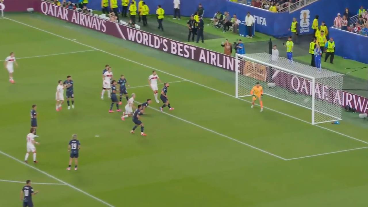 WM 2026: Latte und Pfosten! Irre Szene lässt die Türkei verzweifeln