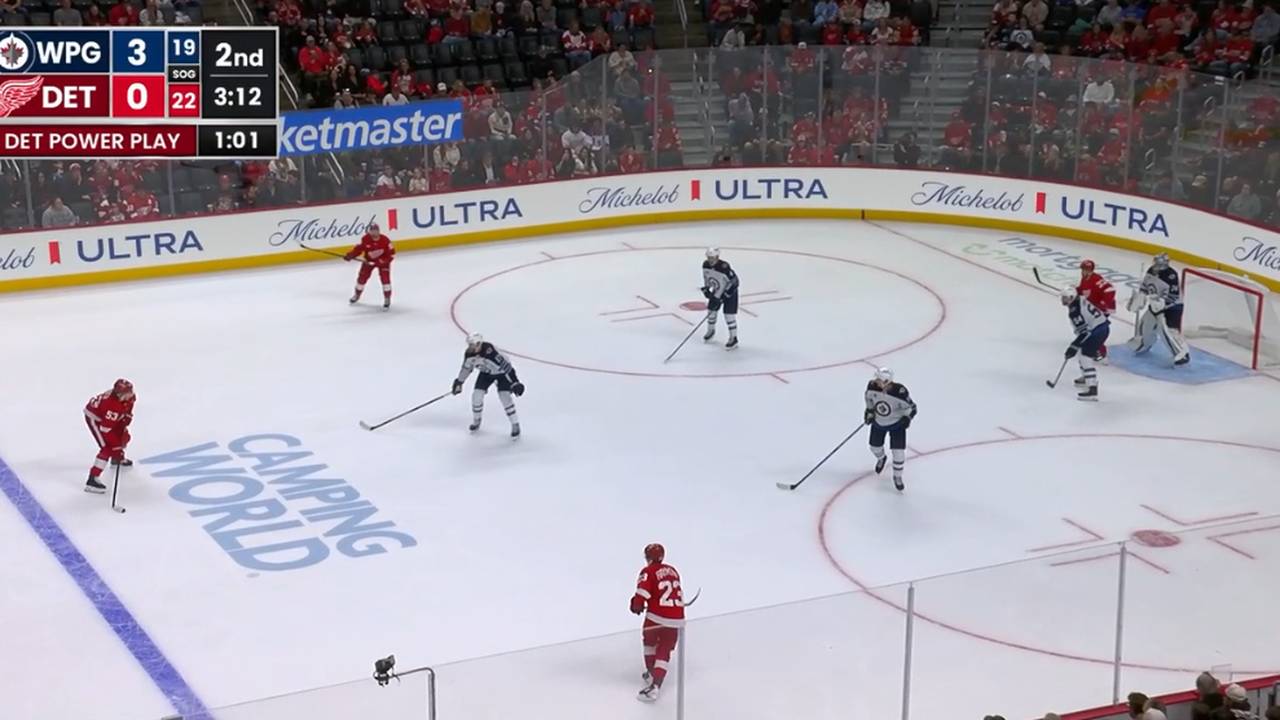 NHL: Bitteres Slapstick-Tor schockt Seider und seine Detroit Red Wings