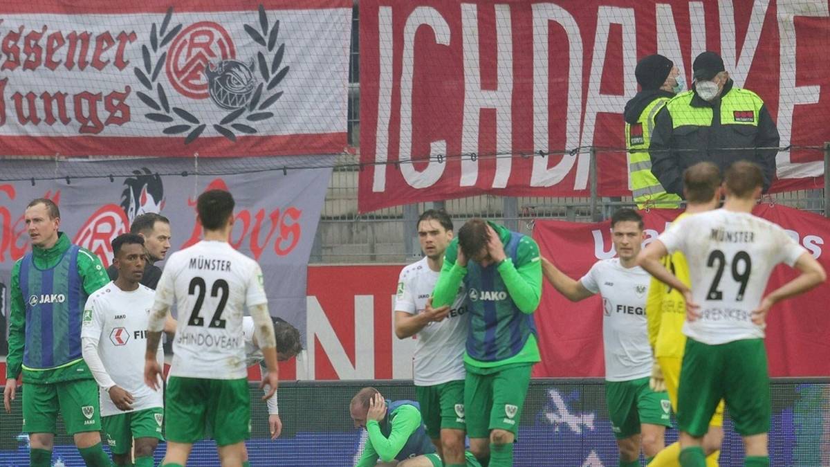 Nach Böllerwurf: Zwei Spieler fehlen bei Münsters Training