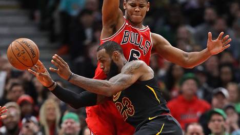 LeBron James gelingt gegen die Chicago Bulls das 70. Triple-Double seiner Karriere