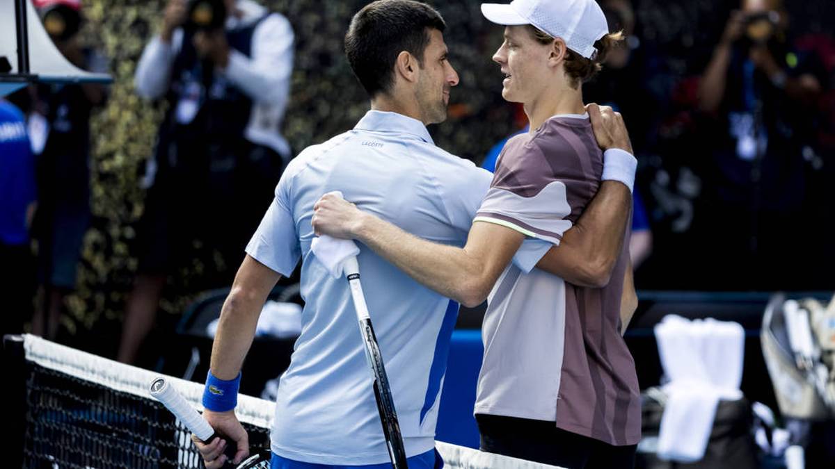 Jannik Sinner steht nach seinem Sieg über Novak Djokovic im Finale der Australian Open
