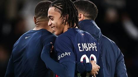 Glückliche Brüder: Kylian und Ethan Mbappe (r.)