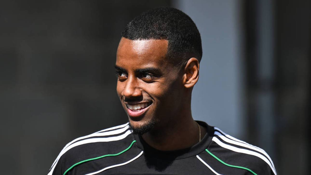 Alexander Isak hat nach seinem Rekordwechsel gut lachen