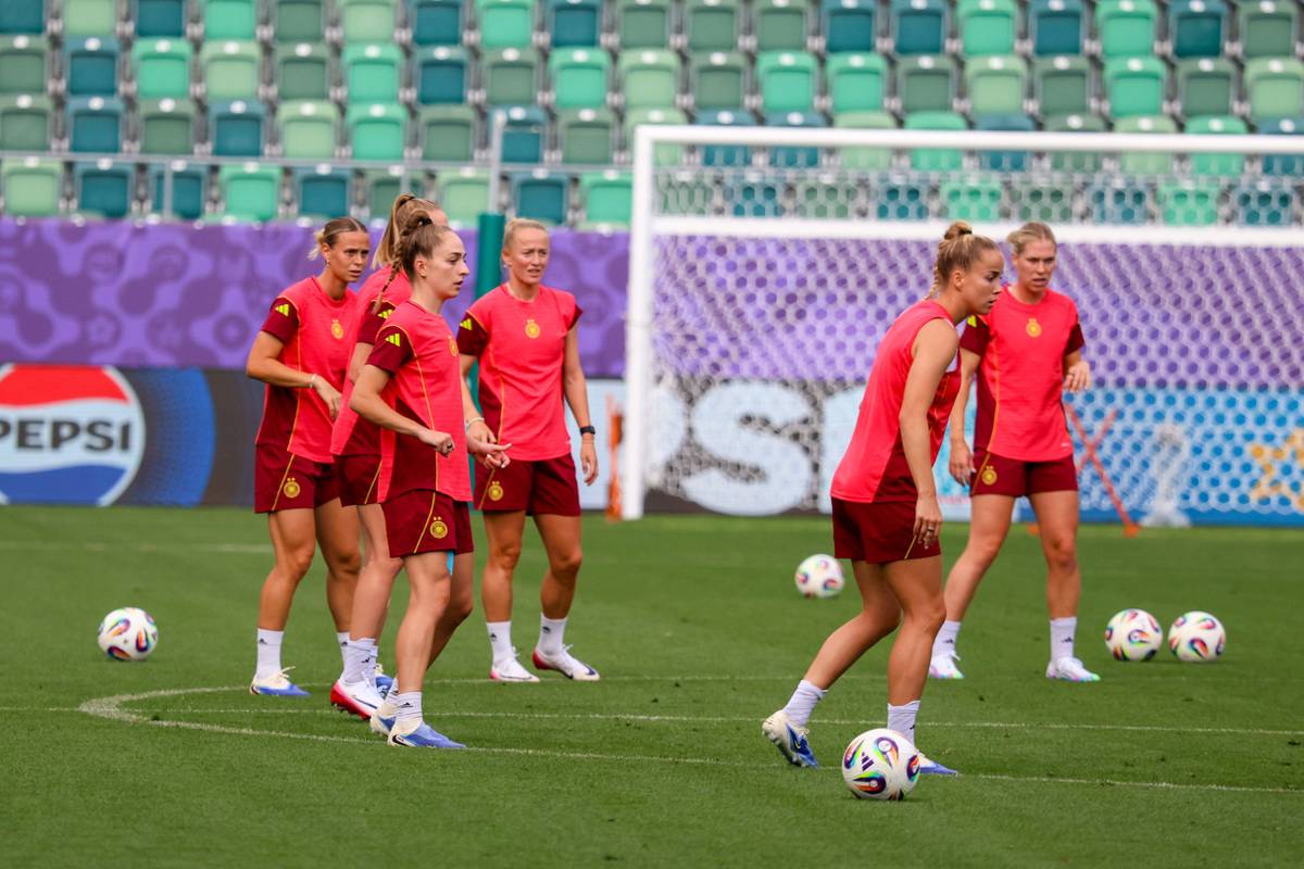 Die Deutsche Frauen-Nationalmannschaft startet am Freitag gegen Polen in die Europameisterschaft - und will natürlich einen Sieg einfahren.