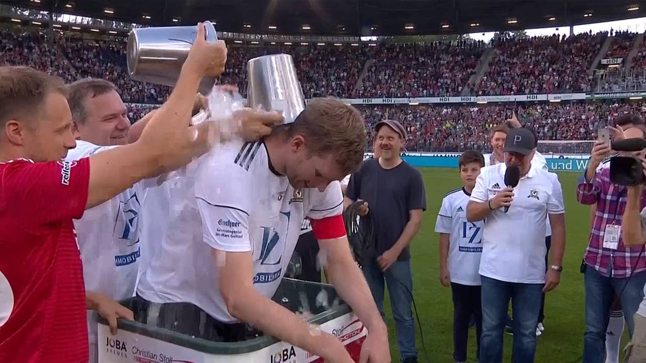 Mertesacker: Abschied mit Eistonne