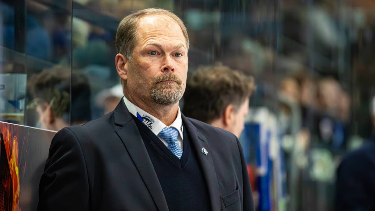 Schwenningen verlängert mit Trainer