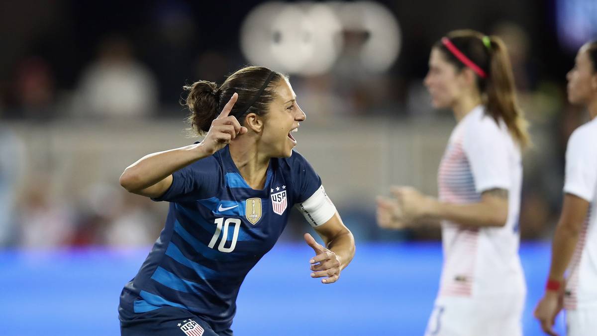 PLATZ 4 - CARLI LLOYD (Sky Blue FC, 345.000): Knapp vor Marta darf sich die US-Nationalspielerin als bestverdienende Fußballerin der NWSL rühmen