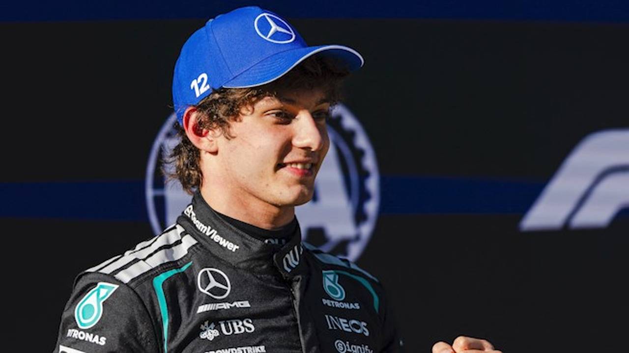 Formel 1: Antonelli schreibt Geschichte in China