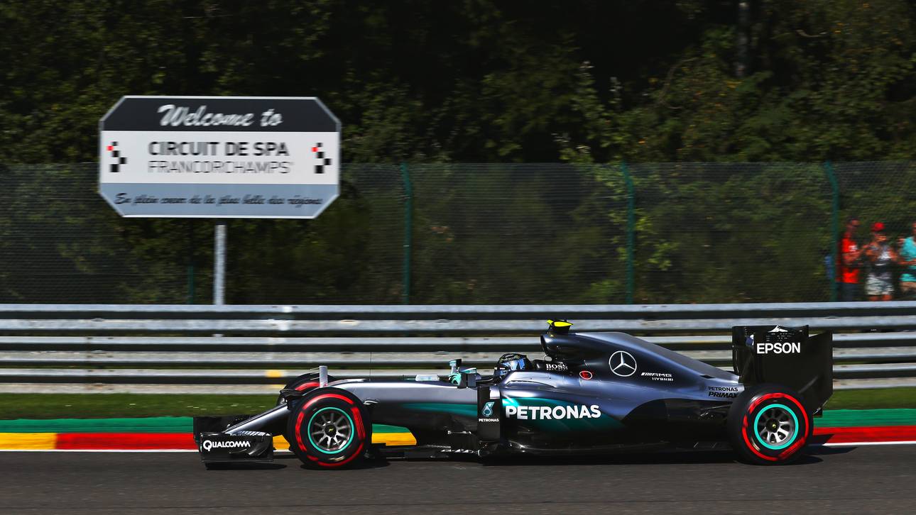 Pole für Rosberg, Hamilton schenkt ab