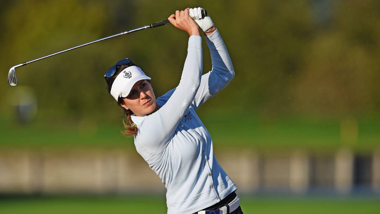 Gal fällt zurück – Masson klettert