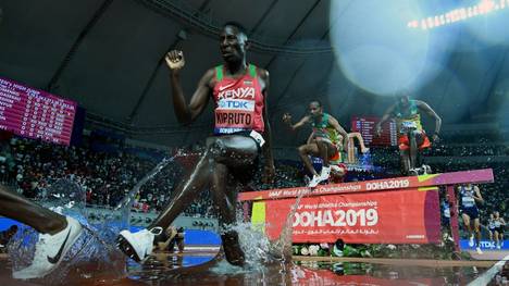 Conseslus Kipruto wurde 2019 Weltmeister über die 3000m Hindernis