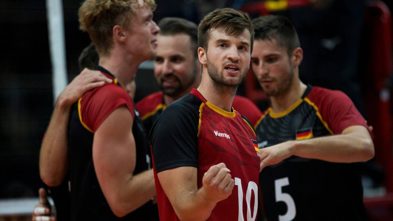 Volleyballer schlagen auch Brasilien