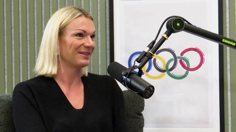Maria Höfl-Riesch spricht bei Deep Dive über ihren doppelten Olympiasieg.