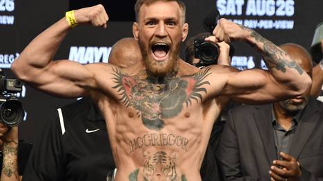 Conor McGregor hat seine Rücktrittspläne zum wiederholten Male ad acta gelegt und kehrt im Januar in das Oktagon der UFC zurück.