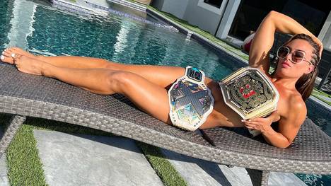 Mandy Rose vereinigte vor kurzem die WWE-Damentitel der Kader NXT und NXT UK